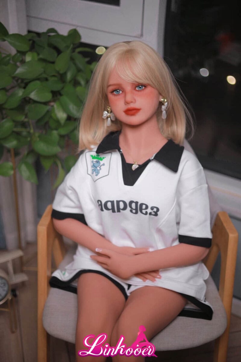 130cm American Cute Girl Linkooer Dwarf Sex Doll (8)